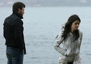 unki mohabbat ke abhi nishaan baki hai